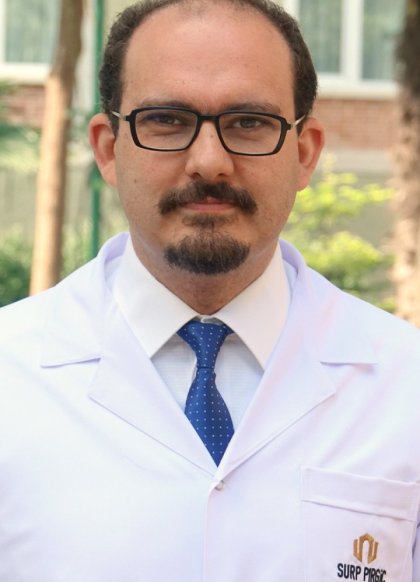 Uzm. Dr. Mert Gençtürk